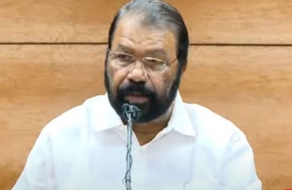 'ഭാരതം' മാത്രം ഉപയോഗിക്കണമെന്നത് അംഗീകരിക്കില്ല; പാഠ്യപദ്ധതി പരിഷ്‌കരണം തള്ളി മന്ത്രി ശിവൻകുട്ടി