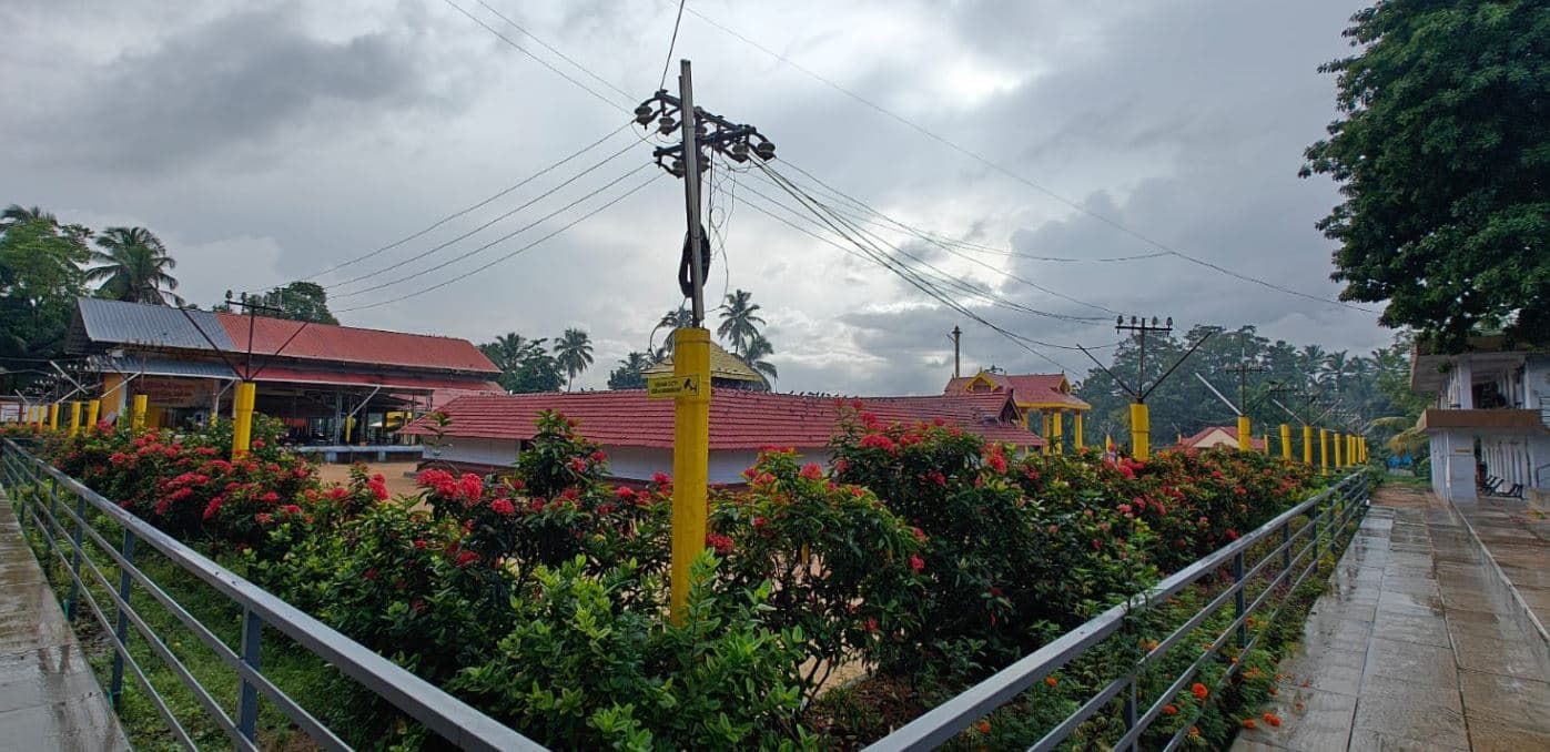 വസന്ത ഭംഗിയിൽ ജഗന്നാഥ ക്ഷേത്രം