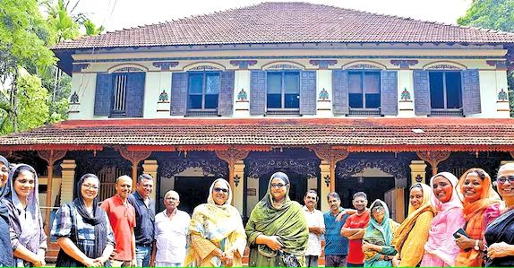 പഴശ്ശിരാജ, അൻവർ, തട്ടത്തിൻ മറയത്ത്..; തിരശ്ശീലയിൽ തലശ്ശേരിയുടെ സൂപ്പർതാരമായി മാളിയേക്കൽ തറവാട്