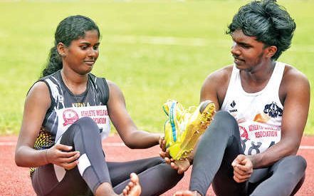 ഒറ്റ സ്‌പൈക്കുമായി അവരെത്തി; രണ്ടു സ്വർണവുമായി മടക്കം