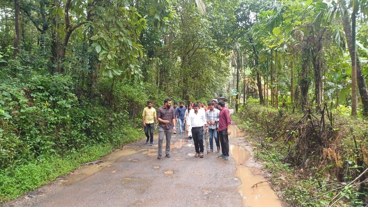 കുറ്റ്യാടി ബൈപ്പാസ് -ഭൂവുടമകൾക്കുള്ള നഷ്ടപരിഹാര തുകയായ 13.15 കോടി രൂപ ലാൻഡ് അക്വിസിഷൻ തഹസിൽദാർക്ക് കൈമാറി.