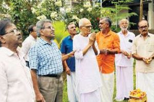 സുഭാഷ്ചന്ദ്ര ബോസ് കാലം മറക്കാത്ത വ്യക്തിത്വം-വി.പി. അപ്പുക്കുട്ടപ്പൊതുവാൾ