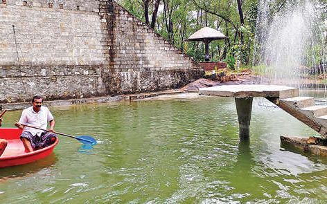 കോടശ്ശേരിക്ക് കേറിക്കോ, ഉല്ലസിക്കാം