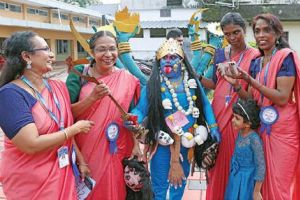 ജില്ലാ ബഡ്സ് കലോത്സവം തുടങ്ങി