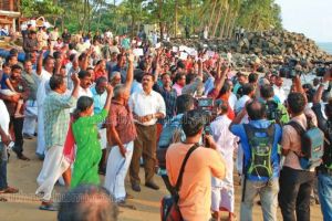 മുനമ്പത്തേത് വഖഫ് ഭൂമിയല്ലെന്ന് പ്രഖ്യാപിക്കണം; ആവശ്യവുമായി ഫാറൂഖ്‌ കോളേജ് വഖഫ് ട്രൈബ്യൂണലിൽ