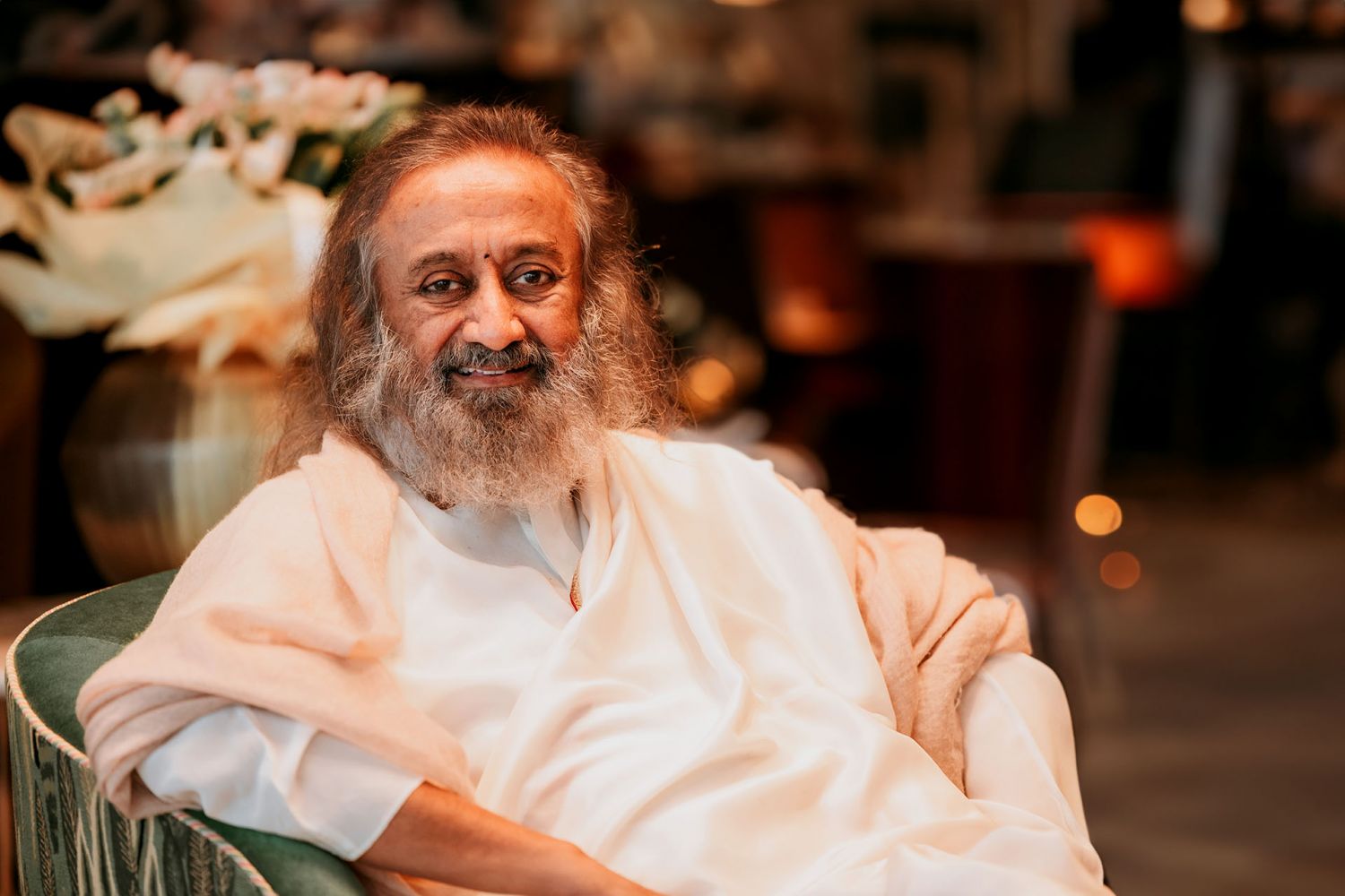 318-gurudev-sri-sri-ravi-shankar