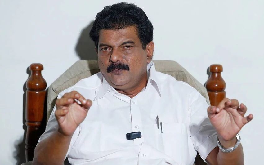 'നിലമ്പൂരിൽ മത്സരിക്കില്ല; യുഡിഎഫിന് നിരുപാധിക പിന്തുണ, വി എസ് ജോയിയെ സ്ഥാനാർഥിയാക്കണം'