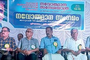 കുട്ടികളെ ജാതിയുടെ പേരിൽ തിരിച്ചറിയേണ്ട-കുരീപ്പുഴ ശ്രീകുമാർ