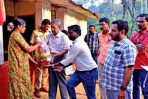 കൊഴിഞ്ഞുപോക്ക് തടയാൻ നിർബന്ധിത വിദ്യാഭ്യാസം ഉറപ്പാക്കണം -ഗോത്രവർഗ കമ്മിഷൻ