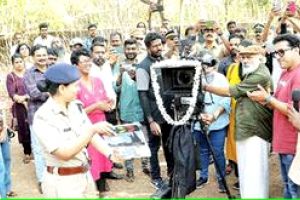 സാങ്കേതികവിഭാഗങ്ങളിൽ വനിതകൾ മാത്രമുള്ള 'മുംത'യുടെ ചിത്രീകരണം തുടങ്ങി