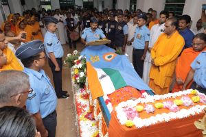 സ്വാമി ധര്‍മ്മാനന്ദ ജ്ഞാന തപസ്വിക്ക് ഔദ്യോഗിക ബഹുമതികളോടെ വിട ;   പ്രാര്‍ത്ഥനകളോടെ ശാന്തിഗിരി