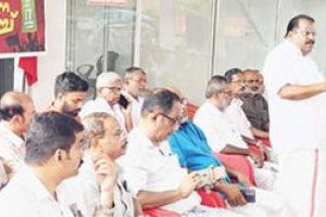 കേരളത്തിന്റെ പുരോഗതി തടസ്സപ്പെടുത്താനാണ് കേന്ദ്രസർക്കാർ ശ്രമിക്കുന്നത് -ഇ.പി. ജയരാജൻ