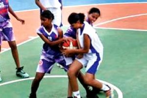 സംസ്ഥാന പുരുഷ-വനിതാ ബാസ്‌കറ്റ്‌ബോൾ ചാമ്പ്യൻഷിപ്പിന് ആവേശത്തുടക്കം
