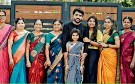 ചിരിപ്പിക്കാൻ പെണ്ണുങ്ങൾ... മലബാർ malluz റോക്ക്ഡ്