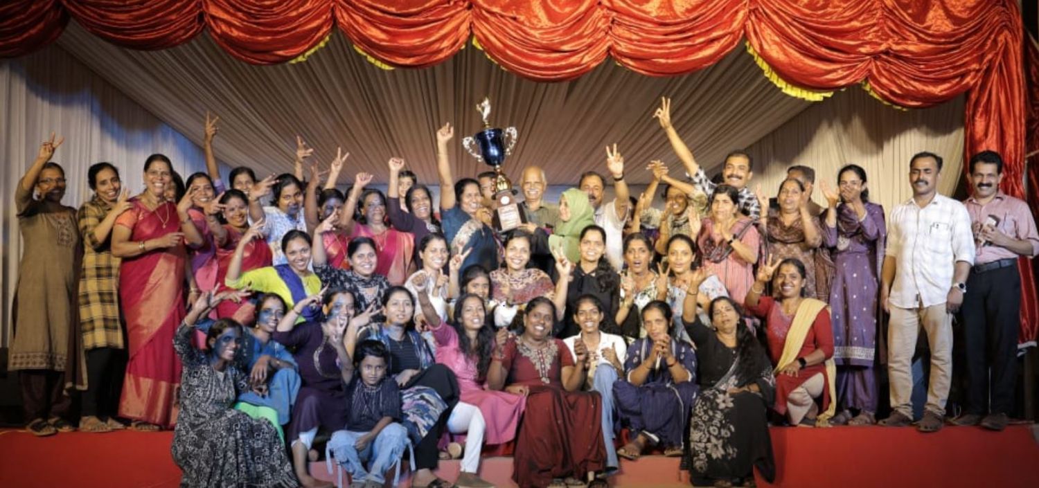 സർഗോത്സവം അരങ്ങ്- 2025 മാങ്ങാട്ടിടം സി. ഡി. എസ് ജേതാക്കൾ