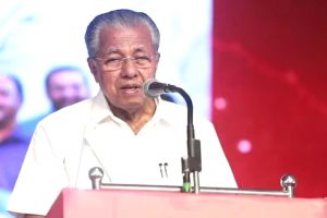 ദേശീയപാത നിര്‍മാണത്തിൽ സംസ്ഥാന സര്‍ക്കാരിന് ഒരു പങ്കുമില്ല,'അ' മുതല്‍ 'ക്ഷ' വരെ NHAI - മുഖ്യമന്ത്രി
