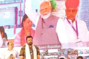 വികസനത്തിൽ തർക്കിച്ച് കേന്ദ്രമന്ത്രിയും എംപിയും എംഎൽഎയും