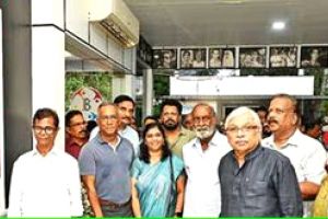 ബഹദൂറിന്റെ ഓർമകൾക്കു മുൻപിൽ ജന്മനാടിൻ് പ്രണാമം
