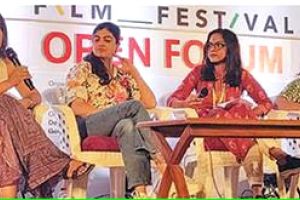 പിങ്ക് ബലൂണുകൾ പറന്നു; വനിതാ ചലച്ചിത്രമേള കൊടിയിറങ്ങി