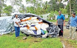 നെല്ലെടുക്കാതെ മില്ലുകാർ