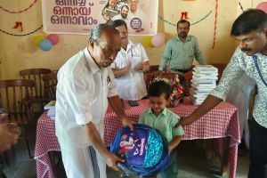 ഇതാ ഇവിടെയുണ്ട് പ്രകൃതിയുടെ കൂട്ടുകാരൻ ചാലക്കര പുരുഷു