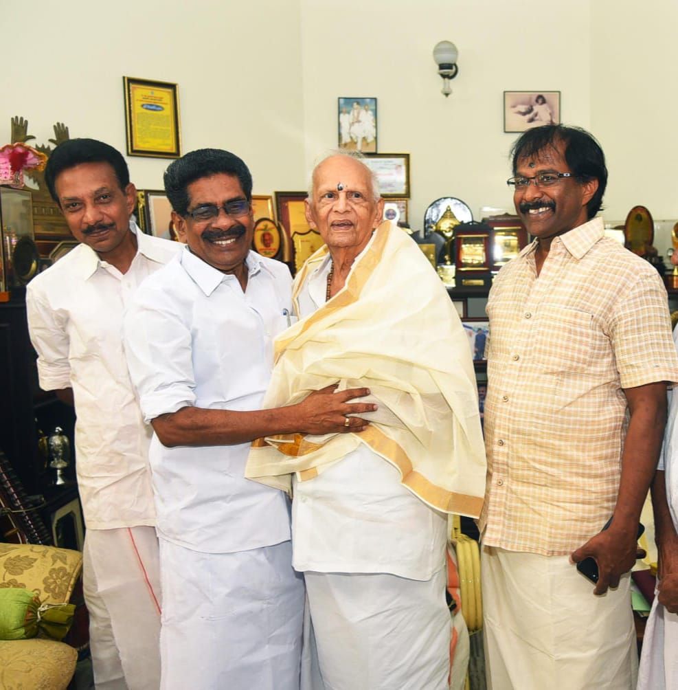ആപൽ ബാന്ധവനായ തെന്നലയ്ക്ക് പ്രണാമം : - മുല്ലപ്പള്ളി രാമചന്ദ്രൻ സൗമ്യനും മൃദുഭാഷിയും സത്യ