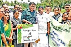 പാതയോരങ്ങൾ സൗന്ദര്യവത്കരിക്കാൻ വിദ്യാർഥികൾ