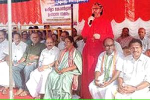 ആശവർക്കർമാരുടെ സമരത്തിന് മുൻപിൽ ഭരണകൂടം മുട്ടുകുത്തും