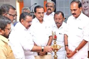 തെന്നല ബാലകൃഷ്‌ണപിള്ള യഥാർഥ ഗാന്ധിയൻ-എം.എം.ഹസൻ