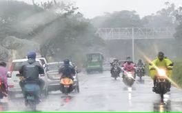 അതിതീവ്രമഴയ്ക്ക് സാധ്യത; അഞ്ചു ജില്ലകളിൽ റെഡ് അലർട്ട്