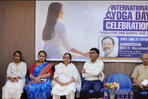 ദിവ്യപ്രഭ ഐ ഹോസ്പിറ്റലില്‍ അന്താരാഷ്ട്ര യോഗദിനാചരണം