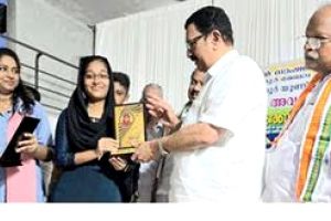 രാഷ്ട്രീയ തർക്കങ്ങൾ വിദ്യാഭ്യാസമേഖലയെ തകർക്കുന്നു- കെ. മുരളീധരൻ