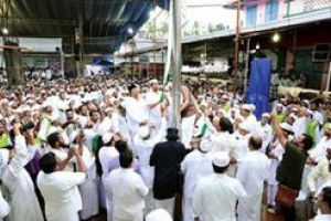 മമ്പുറം ആണ്ടുനേർച്ചയ്ക്ക് കൊടിയേറി