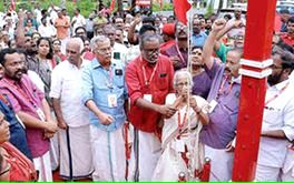 സിപിഐ ജില്ലാ സമ്മേളനം ഭരണിക്കാവിൽ തുടങ്ങി