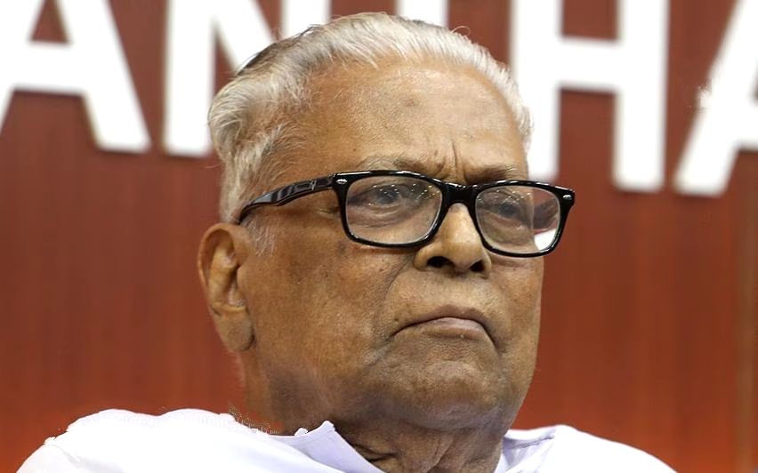 വി.എസ്. അച്യുതാനന്ദന്റെ നില ഗുരുതരമായി തുടരുന്നു; ബിപിയും വൃക്കയുടെ പ്രവർത്തനവും സാധാരണനിലയിലായില്ല