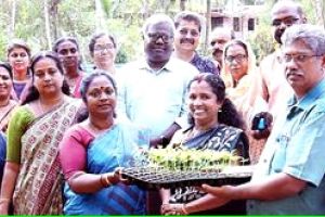 ഇനി പുഷ്‌പവസന്തം
