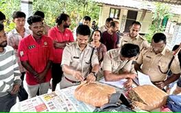 കുറിച്ചിയിൽ നാലുകിലോ കഞ്ചാവുമായി ഇതരസംസ്ഥാനക്കാർ പിടിയിൽ