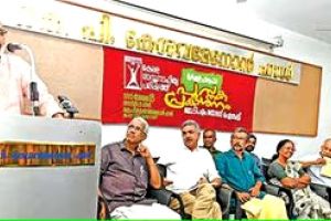 കേരളം വെല്ലുവിളികളെ നേരിട്ടത് ജനപങ്കാളിത്തത്തിലൂടെ -തോമസ്  ഐസക്
