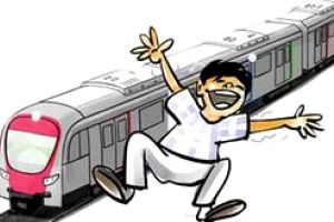 റേക്കുകൾ എത്തുന്നു; ആഹ്ലാദത്തിൽ മെമു യാത്രക്കാർ