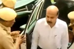 സമവായസാധ്യത തെളിയുന്നു കേരളയില്‍ അടിയന്തര സിന്‍ഡിക്കേറ്റ്