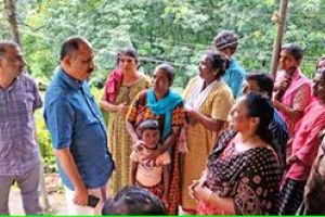 വീട് തകർന്ന കുടുംബങ്ങളെ'ലൈഫ്' ഫ്ളാറ്റിലേക്ക് മാറ്റും