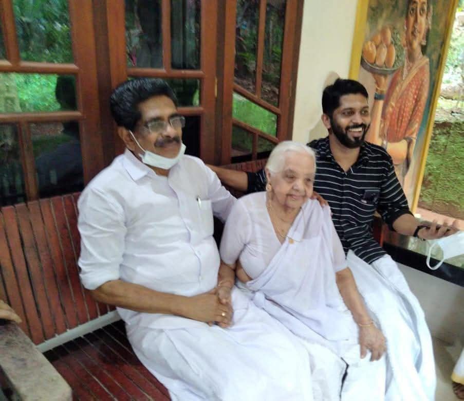 നാട്ടുകാർക്കെല്ലാം പ്രിയപ്പെട്ട  കോട്ടപ്പള്ളിയിലെ അമ്മാളു അമ്മ 104-ാം വയസ്സിൽ നിര്യാതയായി.