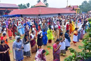 ജഗന്നാഥ സവിധത്തിൽ പിതൃതർപ്പണത്തിന്  പതിനായിരങ്ങളെത്തി