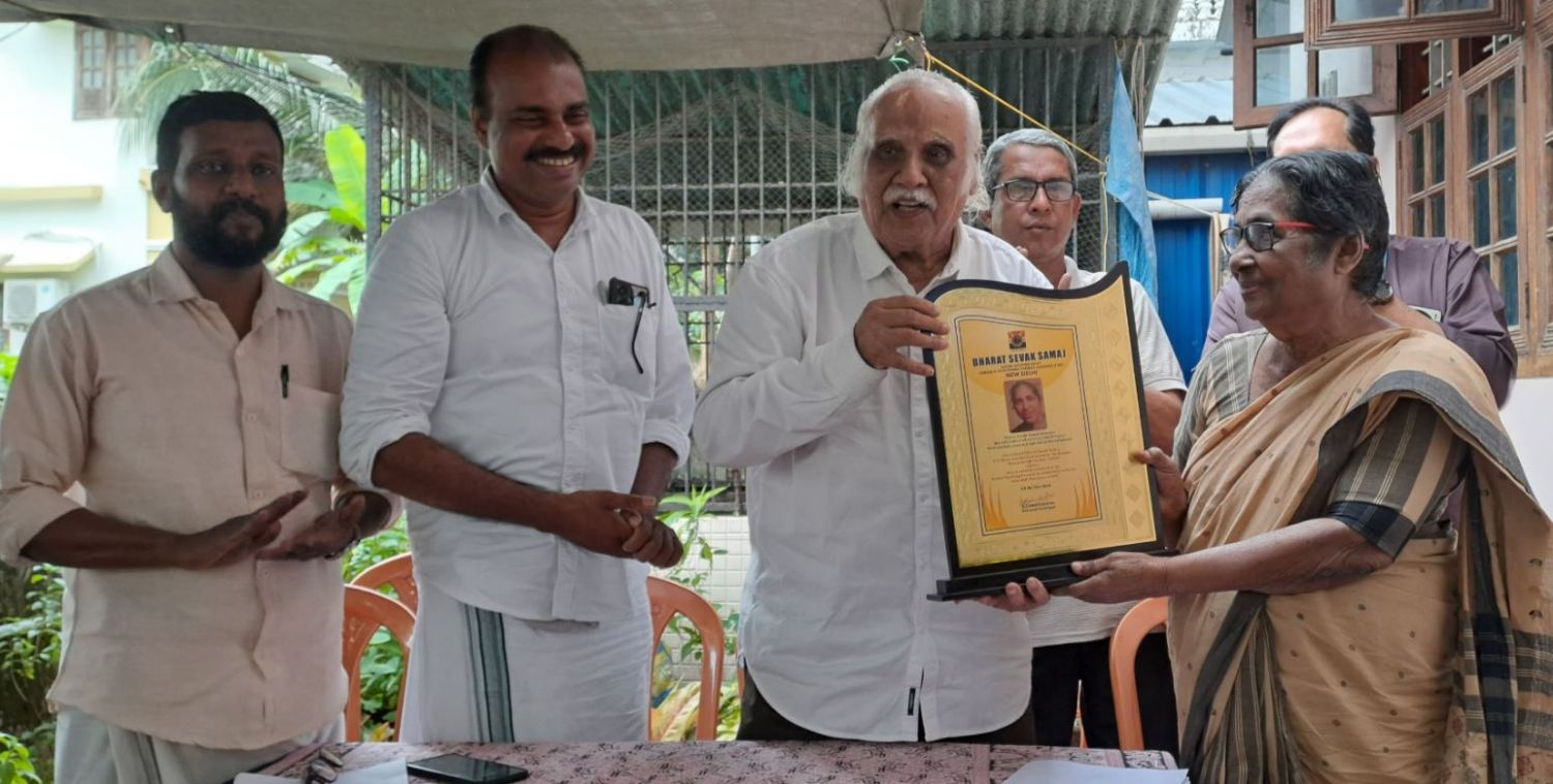 മികച്ച സാമൂഹ്യ പ്രവർത്തനത്തിന് ശ്രീമതി ടി . ദേവിക്ക് ദേശീയ പുരസ്കാരം .