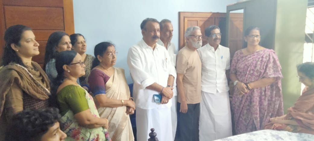 കരുത്തുറ്റ നേതാവിനെയാണ് കോൺഗ്രസ്സിന്ന് നഷ്ടമായിട്ടുള്ളത്:-മുല്ലപ്പള്ളി രാമചന്ദ്രൻ