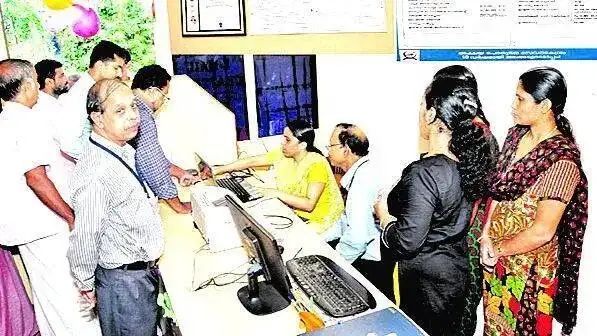 ഇനി തോന്നുംപടി വാങ്ങരുത്: അക്ഷയ സെന്ററുകള്‍ക്ക് സര്‍വീസ് ചാര്‍ജ് നിശ്ചയിച്ചു