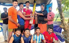 മഡ്‌ഫുട്ബോൾ: വൈസിസി നെടിയഞ്ചേരി ചാമ്പ്യന്മാർ