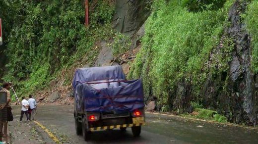 താമരശ്ശേരി ചുരം; മള്‍ട്ടി ആക്‌സില്‍ വാഹനങ്ങള്‍ക്ക് നിരോധനം; മറ്റുള്ളവ നിയന്ത്രണവിധേയമായി കടത്തിവിടും