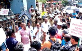 തീരദേശഹർത്താലും എംഎൽഎ ഓഫീസ് മാർച്ചും