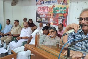 പണക്കൊഴുപ്പിൽ ഓണം മുങ്ങി പോകുന്നു എം.മുകുന്ദൻ